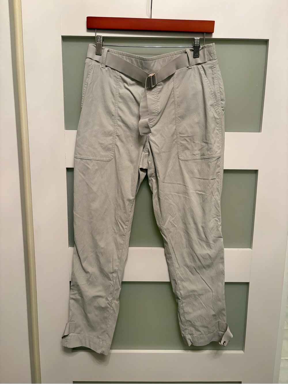 ATHLETA Trekkie Pants size 10